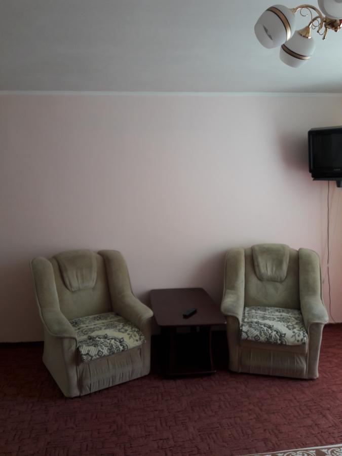 Apartment in the city center チェルカースィ エクステリア 写真